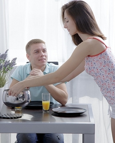 Zarina and Nikolas have breakfast first