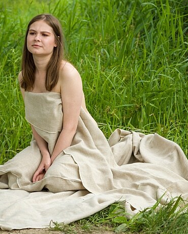Kira naked by the pond