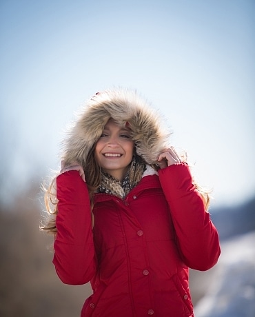 Melody Rose showing off in the snow