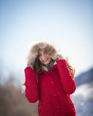 Melody Rose showing off in the snow